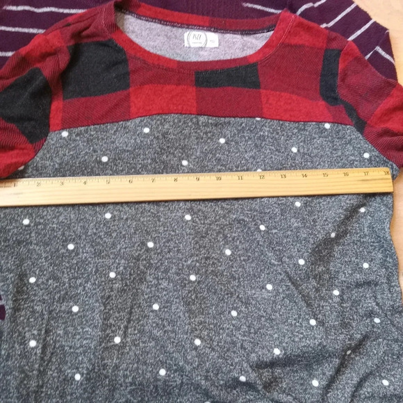 Long Sleeve Tees Bundle of 3 Yellow Purple Striped Black Red Buffalo Plaid Small - Picture 15 of 16